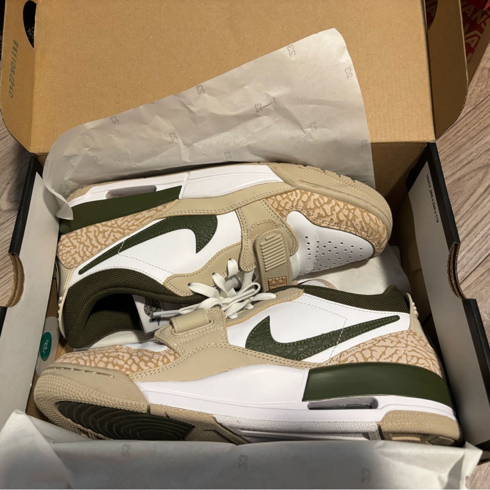 Air Jordan Legacy 312 Low - Picture 5 of 5